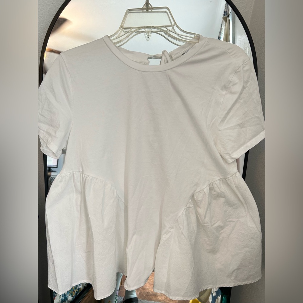Zara Cream Short Sleeve Women's Top